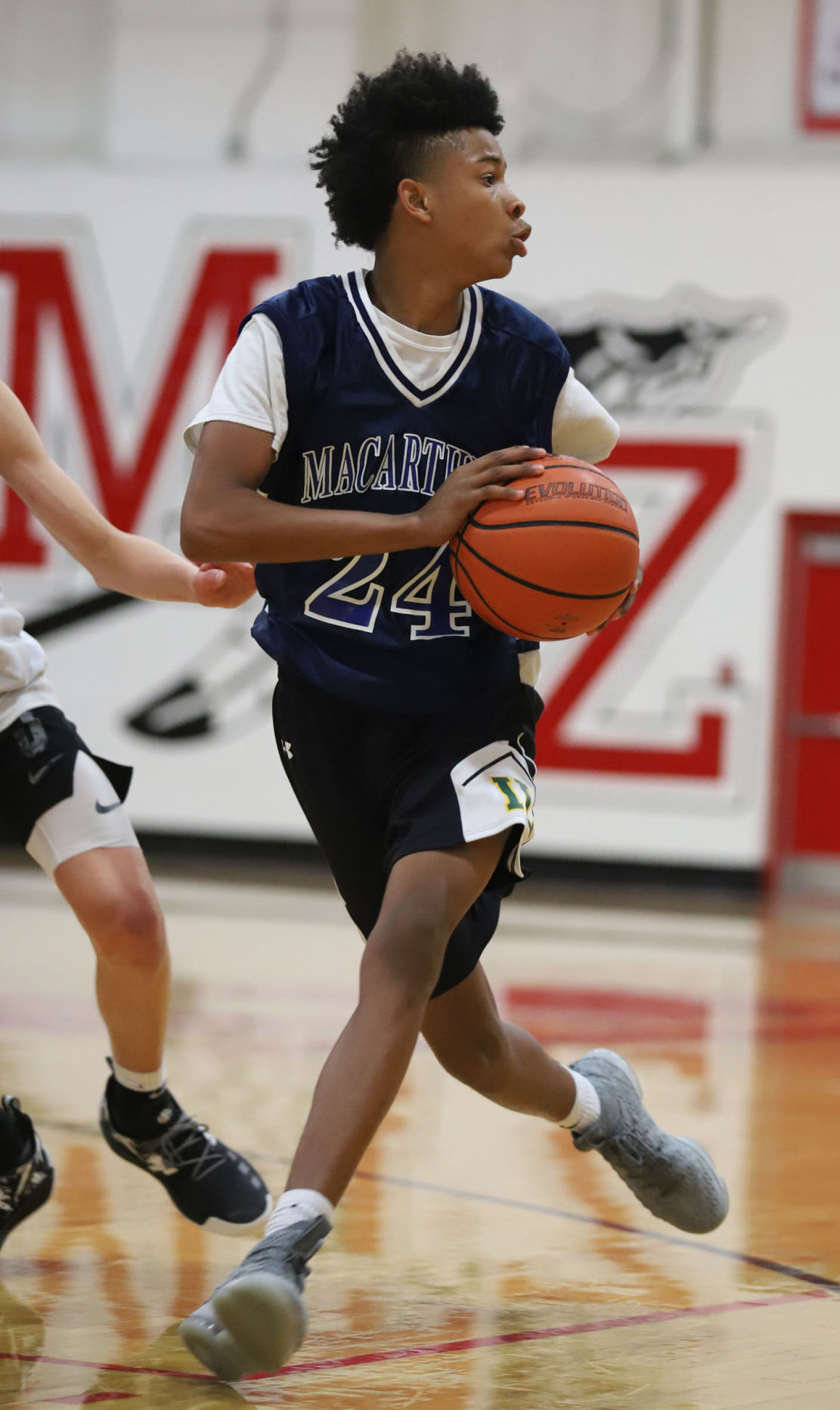 Mount Zion Shootout 16 6.12.18.jpg